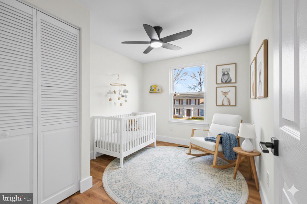 1359 Rock Chapel Road Herndon, VA 20170 - Photo 15 of 36 a living room with furniture and a window