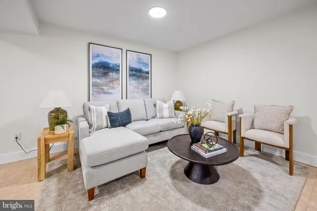 $779,000 | 1359 Rock Chapel Road, Herndon, VA 20170