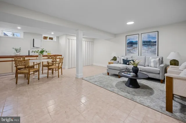 $779,000 | 1359 Rock Chapel Road, Herndon, VA 20170