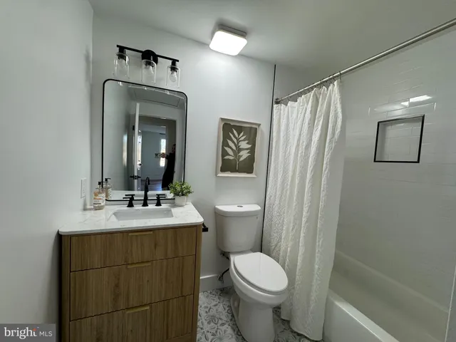 $779,000 | 1359 Rock Chapel Road, Herndon, VA 20170