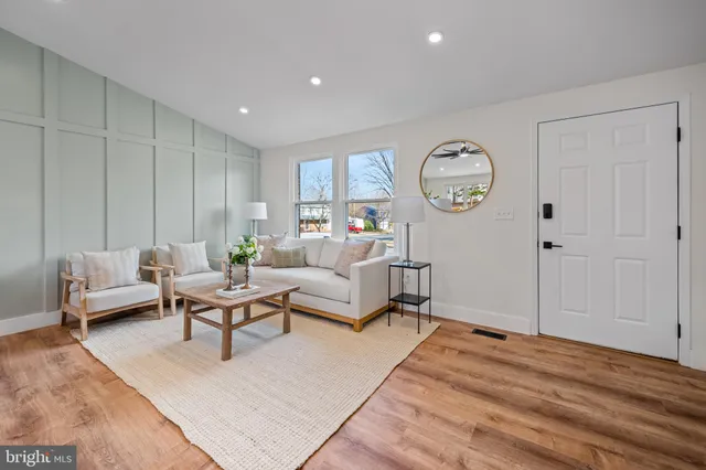 $779,000 | 1359 Rock Chapel Road, Herndon, VA 20170