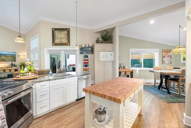 $1,650,000 | 5282 Hillcrest Drive, Cambria, CA 93428