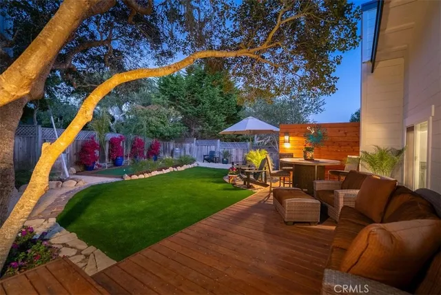 $1,650,000 | 5282 Hillcrest Drive, Cambria, CA 93428