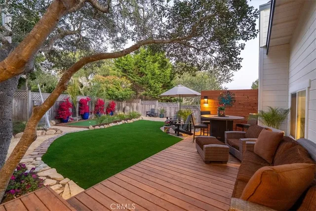 $1,650,000 | 5282 Hillcrest Drive, Cambria, CA 93428