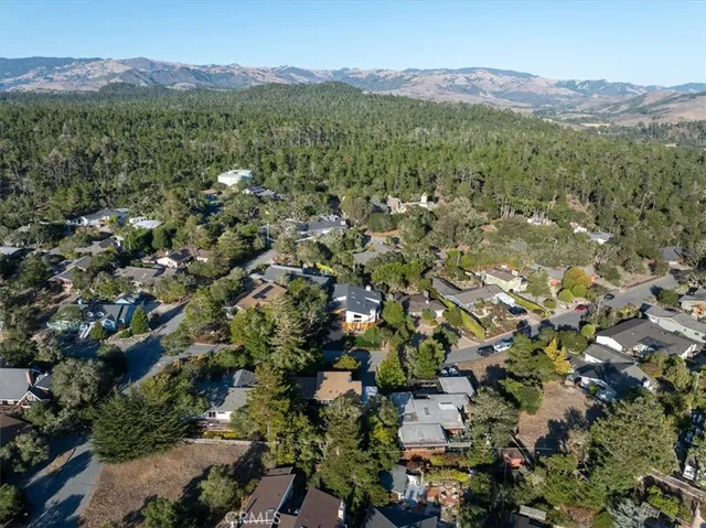 $1,650,000 | 5282 Hillcrest Drive, Cambria, CA 93428