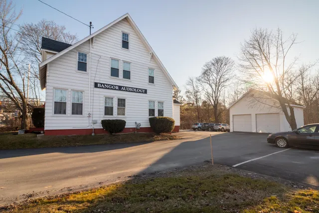 $475,000 | 546 Broadway, Bangor, ME 04401
