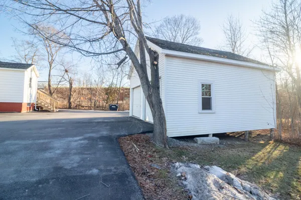 $475,000 | 546 Broadway, Bangor, ME 04401