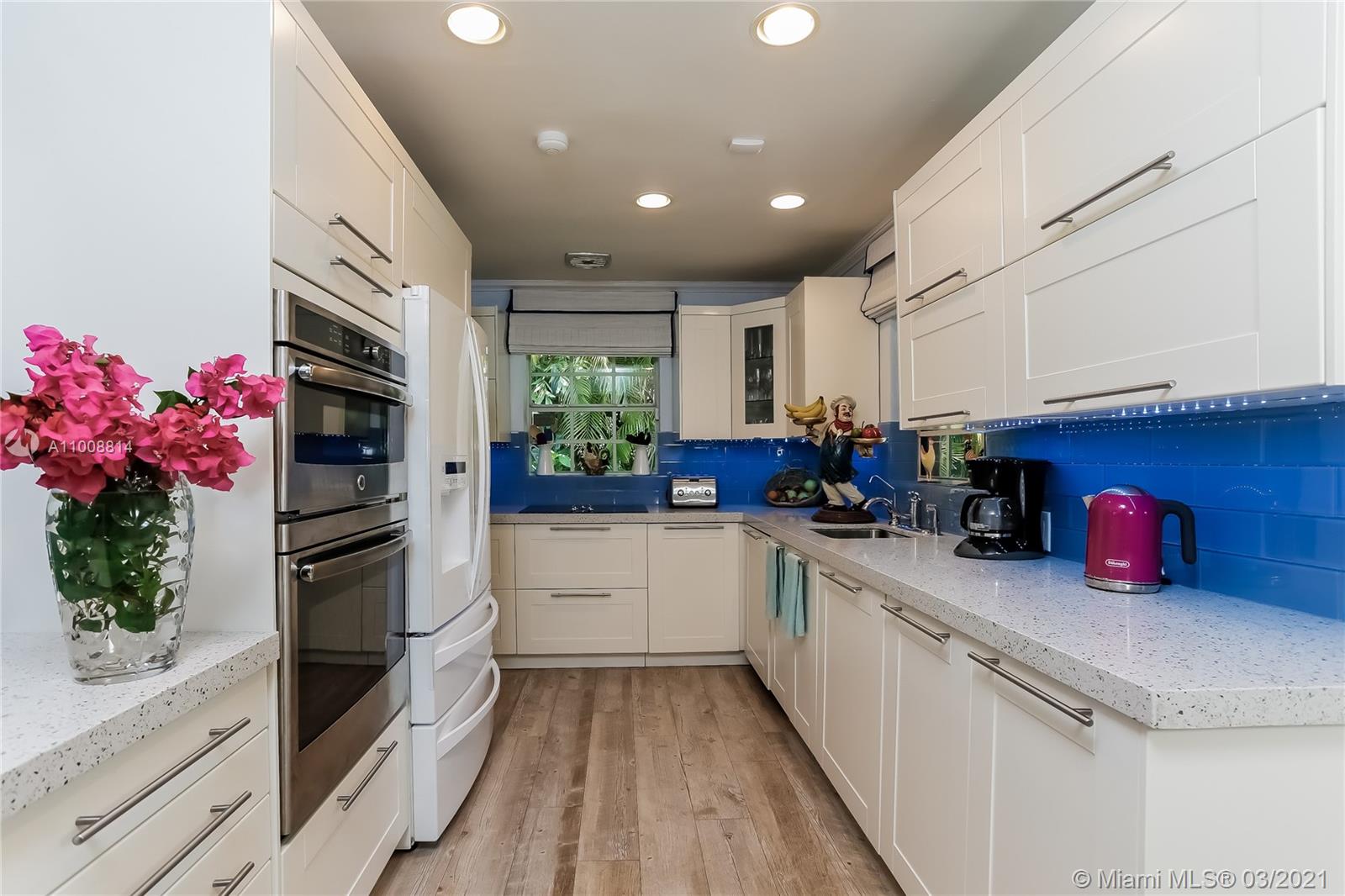 365 Atlantic Road Key Biscayne, FL 33149 - Photo 4 of 33