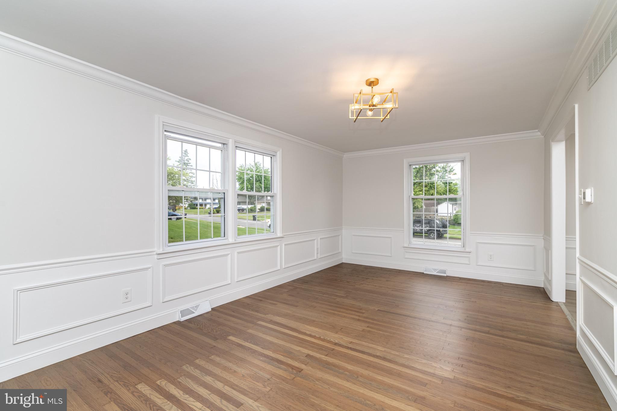 203 Shenandoah Road Cinnaminson, NJ 08077 - Photo 3 of 55 Gallery Image 3