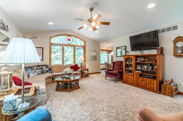 $2,800,000 | 4061 North 6th Street East, Angola, IN 46703