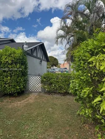 $2,700 | 9754 Southwest 1st Terrace, Unit A, Miami, FL 33174