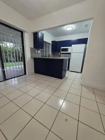 $2,700 | 9754 Southwest 1st Terrace, Unit A, Miami, FL 33174