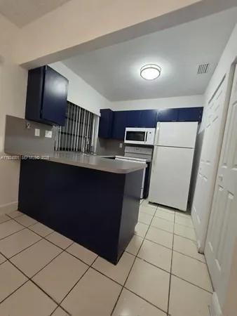 $2,700 | 9754 Southwest 1st Terrace, Unit A, Miami, FL 33174