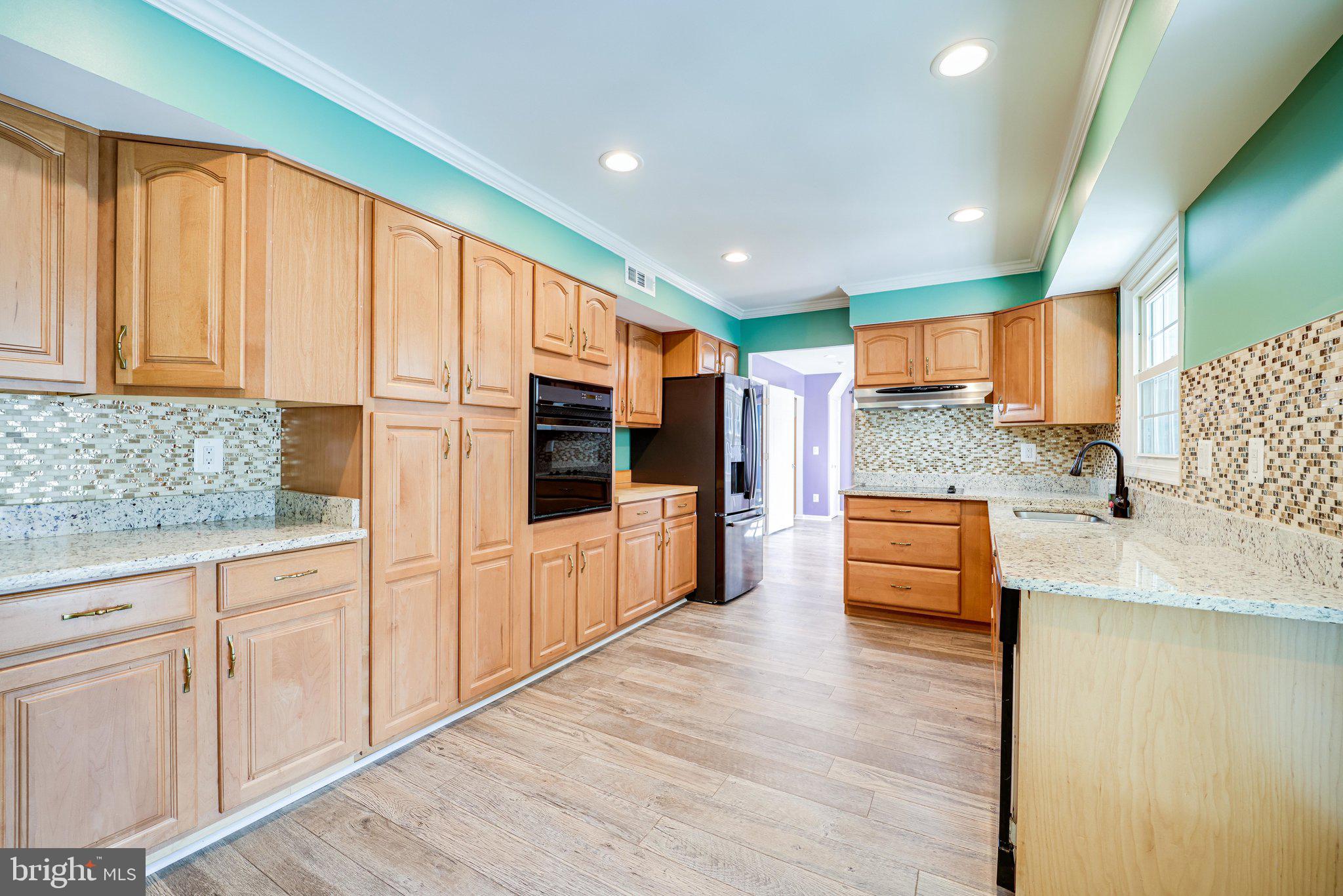 5317 Dunsmore Road Alexandria, VA 22315 - Photo 16 of 43 Kitchen