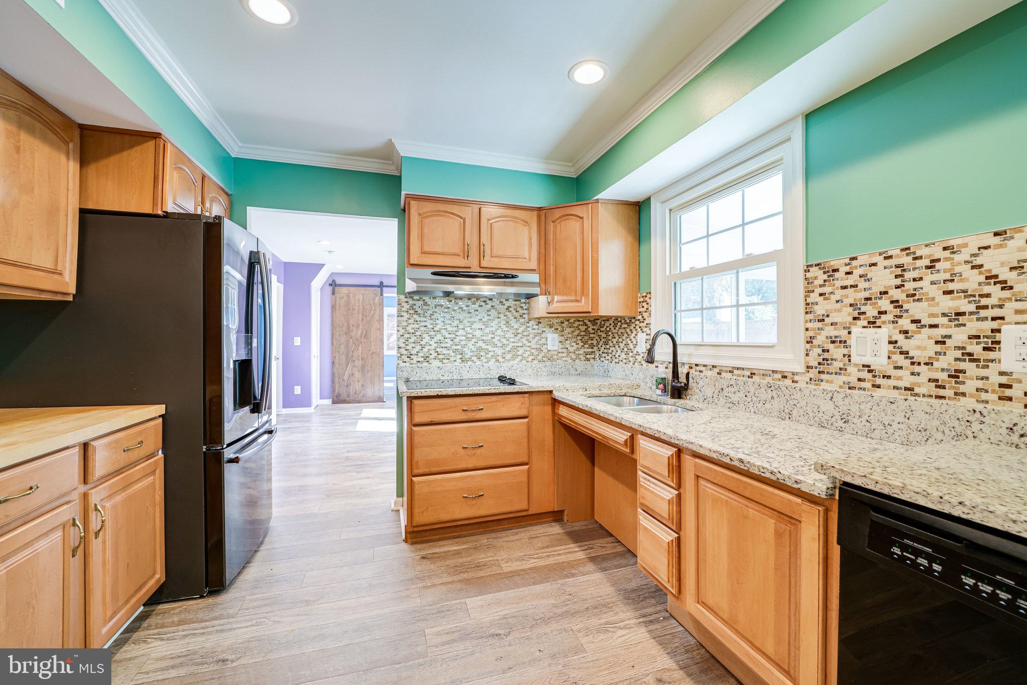 5317 Dunsmore Road Alexandria, VA 22315 - Photo 17 of 43 Kitchen