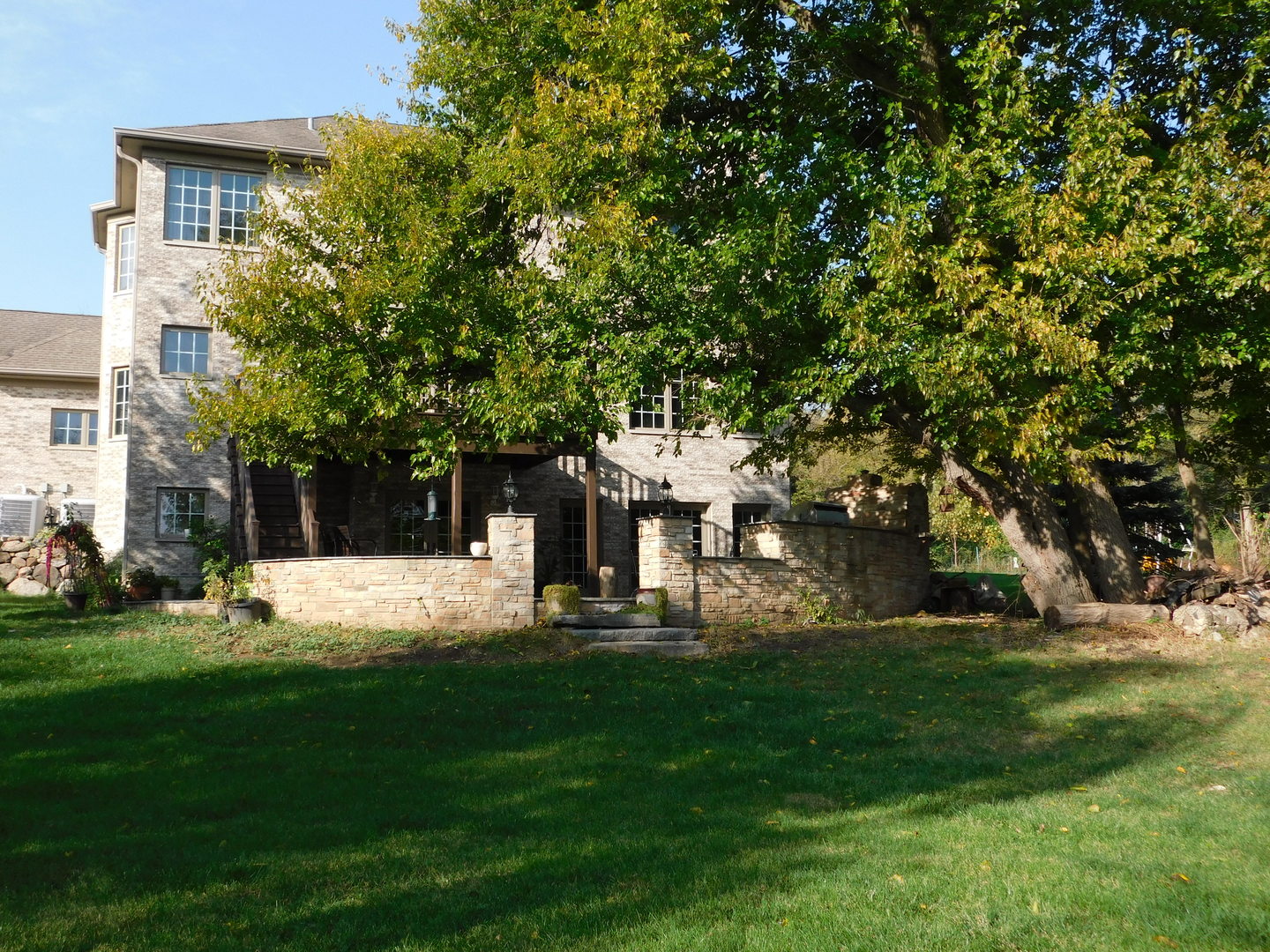 6344 Gilmer Road Long Grove, IL 60047 - Photo 41 of 43 a view of a house with a big yard