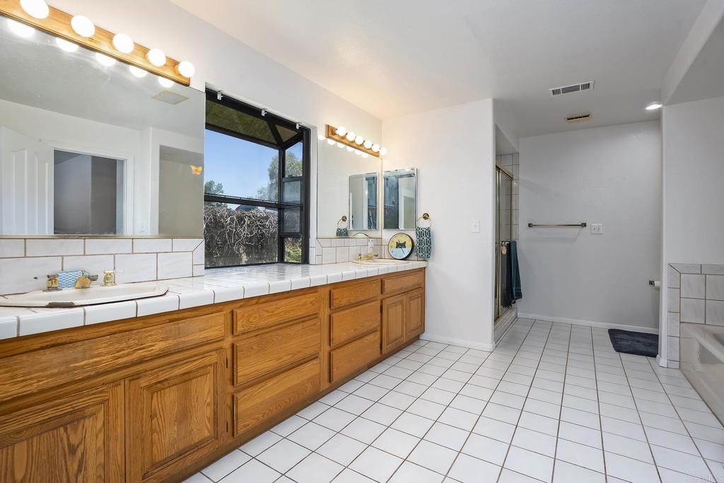 1342 Bernita Road El Cajon, CA 92020 - Photo 15 of 42