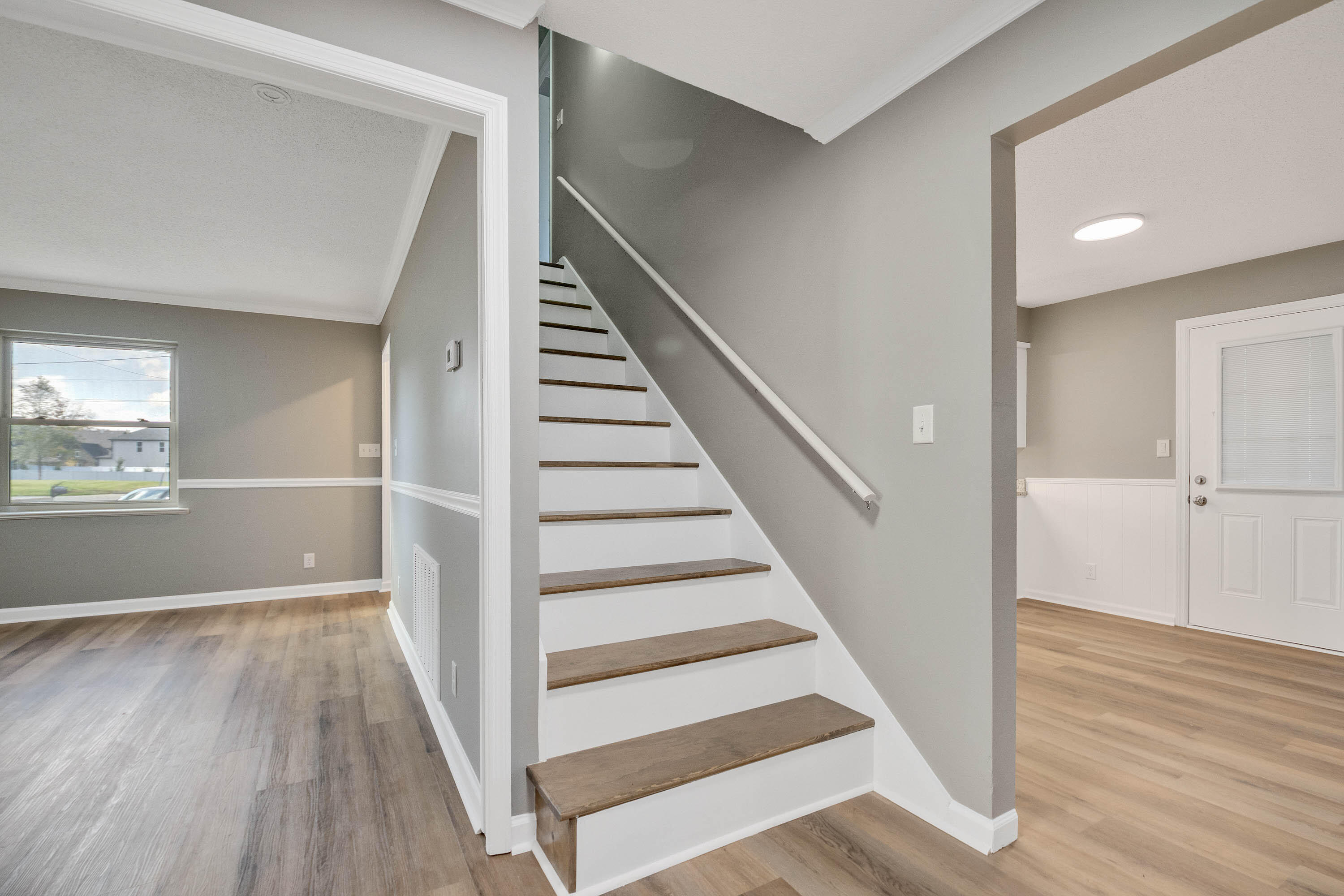 8518 Igou Gap Road Chattanooga, TN 37421 - Photo 21 of 37 8518-Igou-Gap-Rd-27