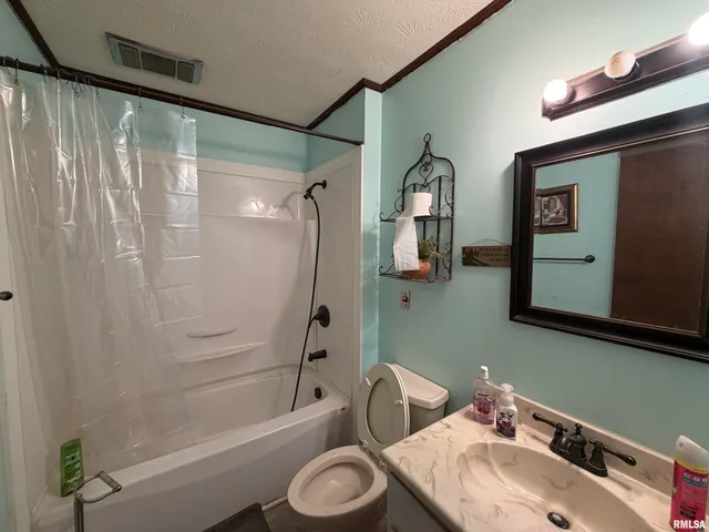 $160,000 | 50 Jon Street, Metropolis, IL 62960