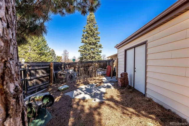 $550,000 | 1916 East Mineral Avenue, Centennial, CO 80122