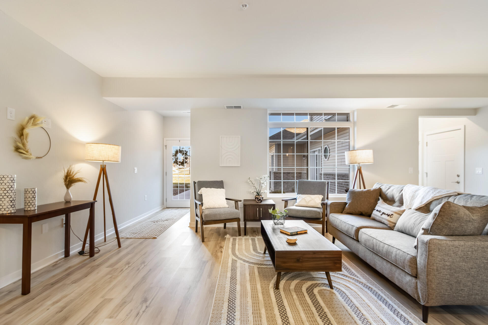 1633 Grey Fox Trail, Unit A Mukwonago, WI 53149 - Photo 10 of 20 Great Room (5)