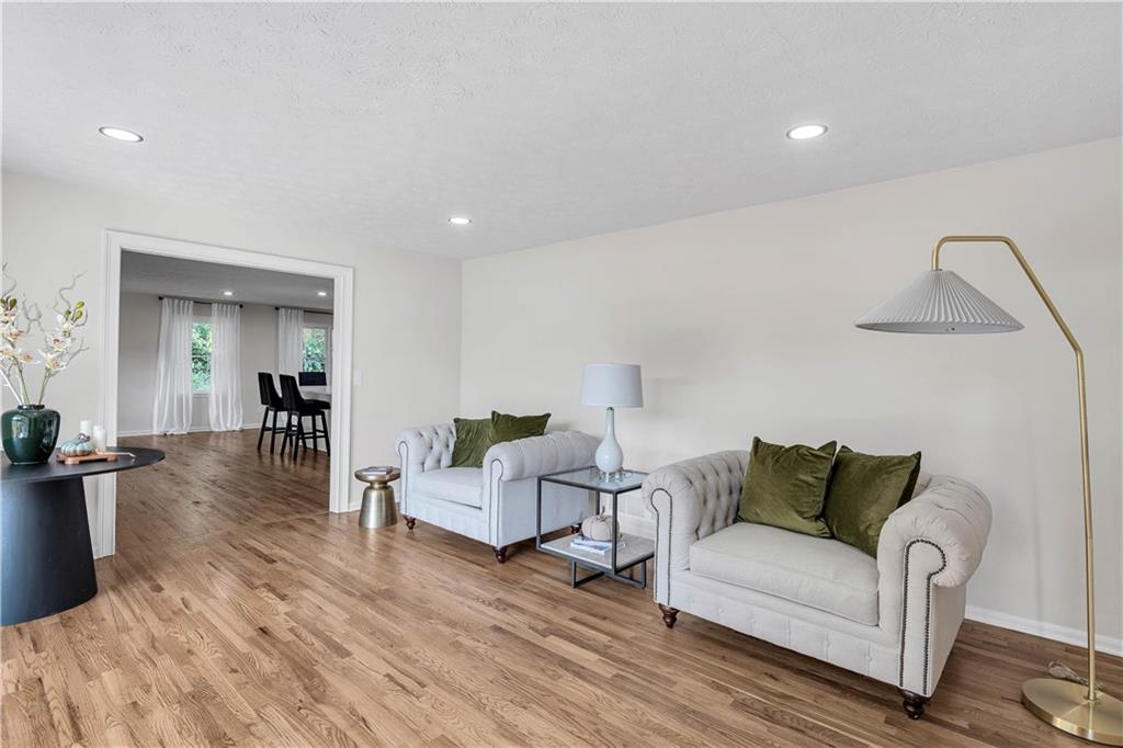 1946 Macland Road Marietta, GA 30064 - Photo 4 of 40