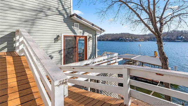 $549,000 | 26874 Indian Hills Lane, Barnett, MO 65011