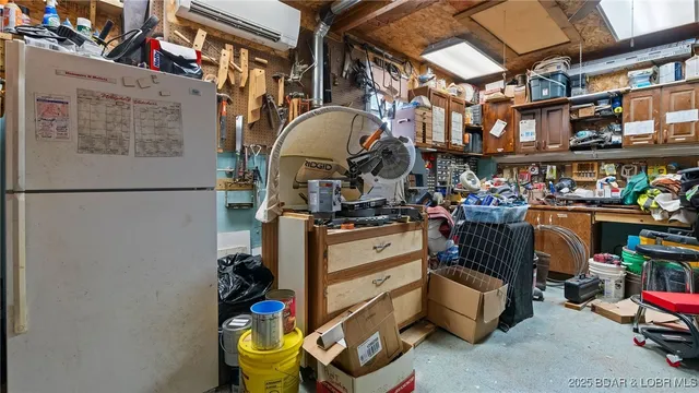 $549,000 | 26874 Indian Hills Lane, Barnett, MO 65011