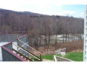 36 Lodge Road, Unit 213 Lincoln, NH 03251 - Photo 2 of 4 Gallery Image 2