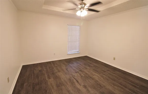 $1,950 | 1234 Mockingbird Lane, DeSoto, TX 75115