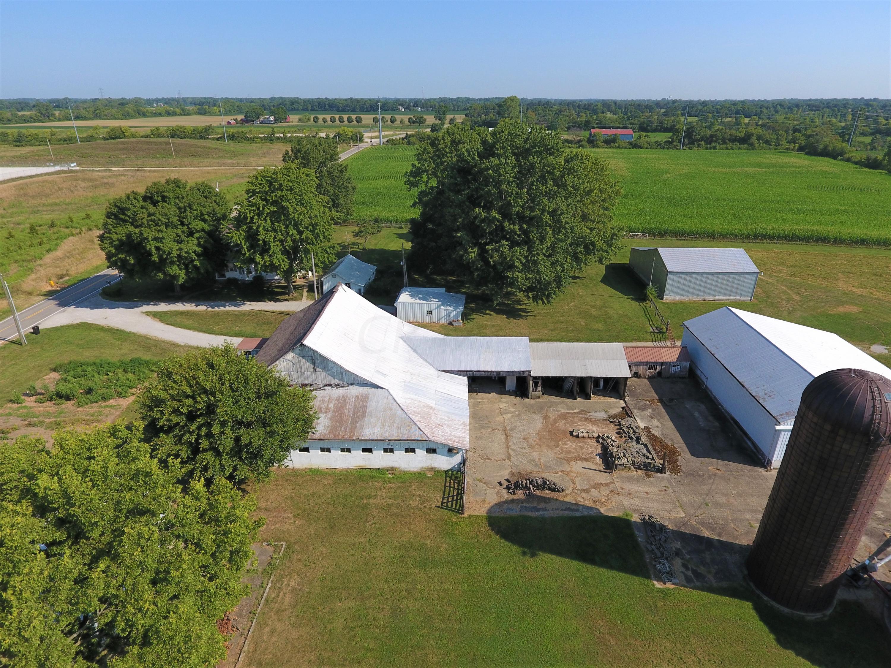 374 Cole Road Galloway, OH 43119 - Photo 13 of 72 Gallery Image 13