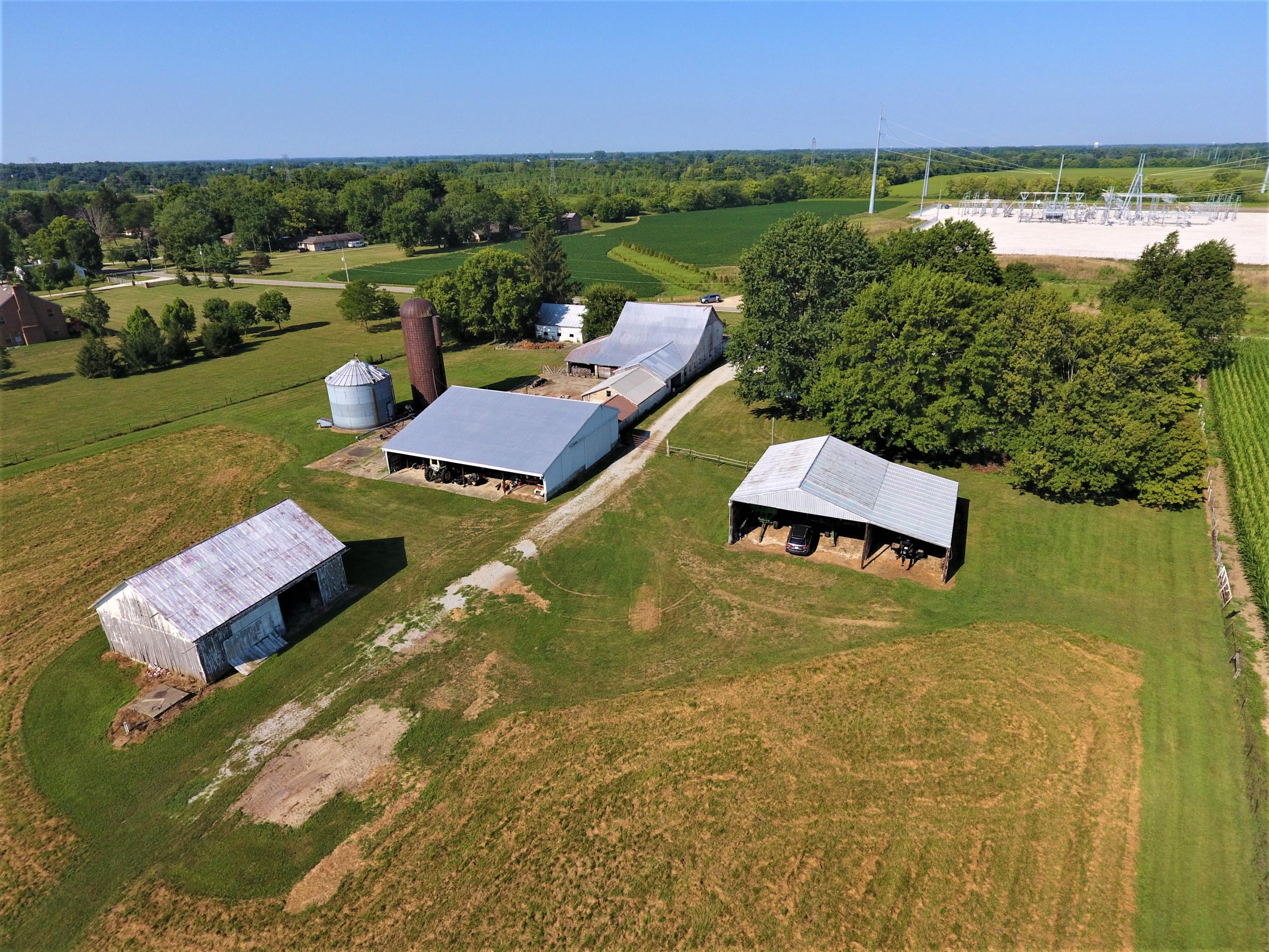 374 Cole Road Galloway, OH 43119 - Photo 2 of 72 Gallery Image 2