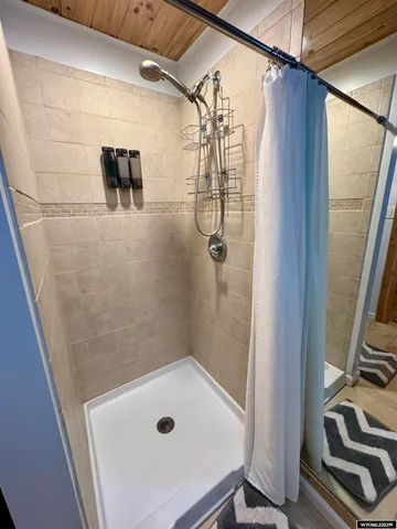 $369,900 | 616 West Main Avenue, Saratoga, WY 82331