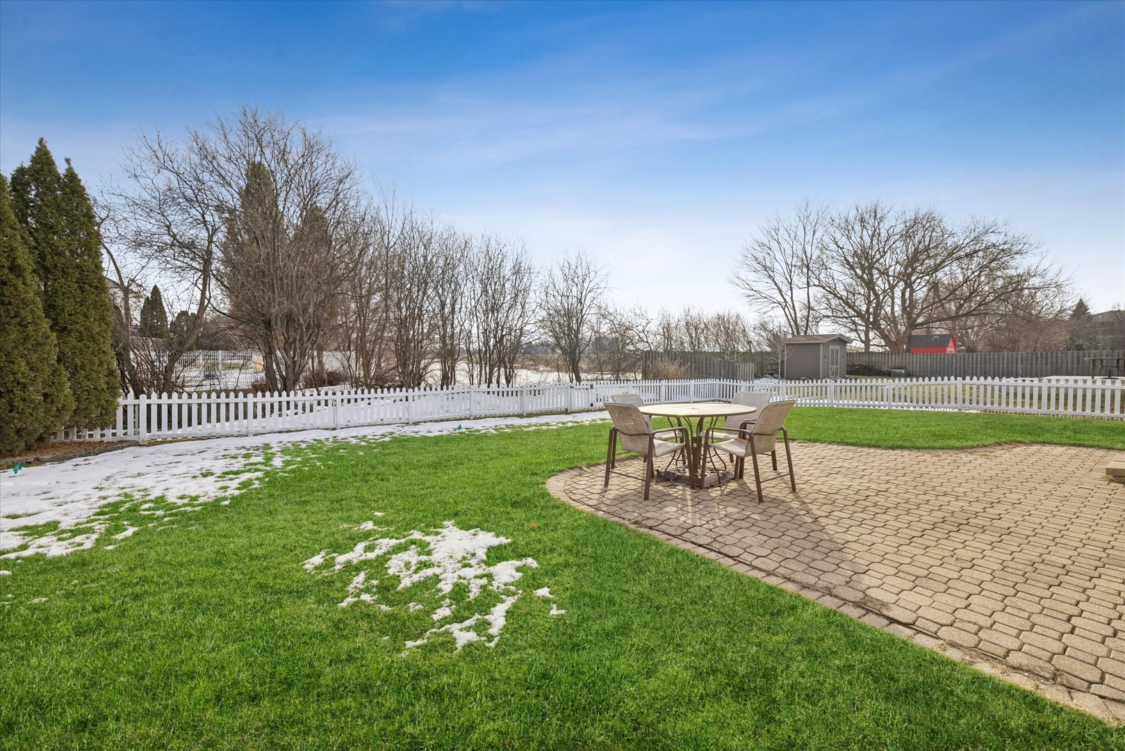 1157 Sawmill Lane Algonquin, IL 60102 - Photo 17 of 22 a garden with trees and outdoor seating