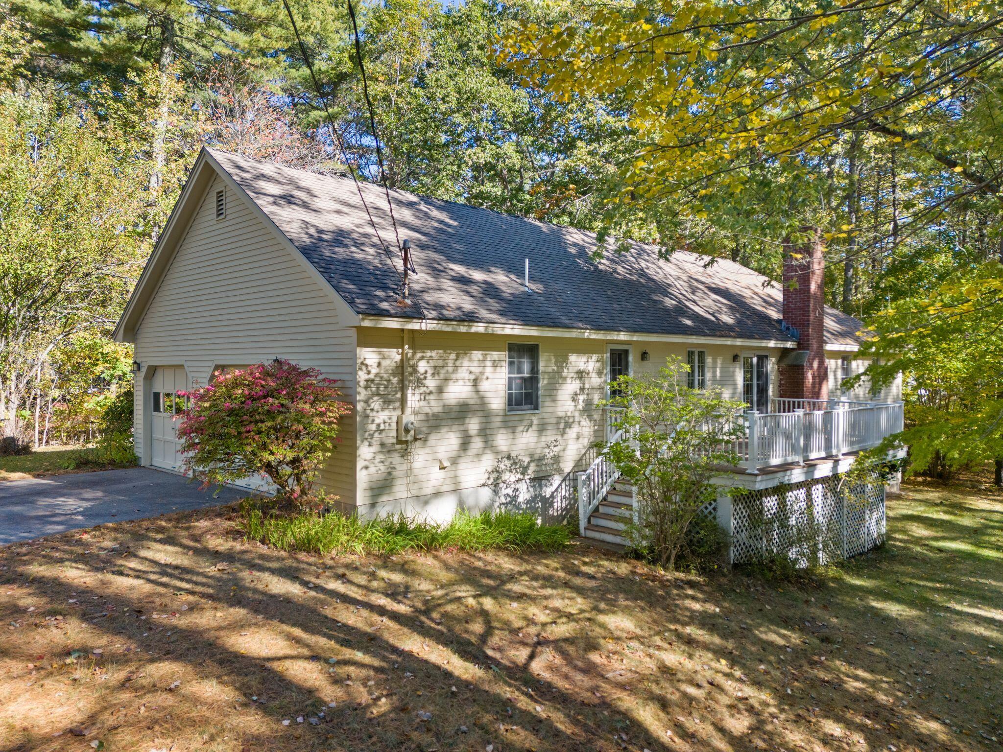 6 Passaic Road Cape Neddick, ME 03902 - Photo 2 of 35 6 Passaic Road - York