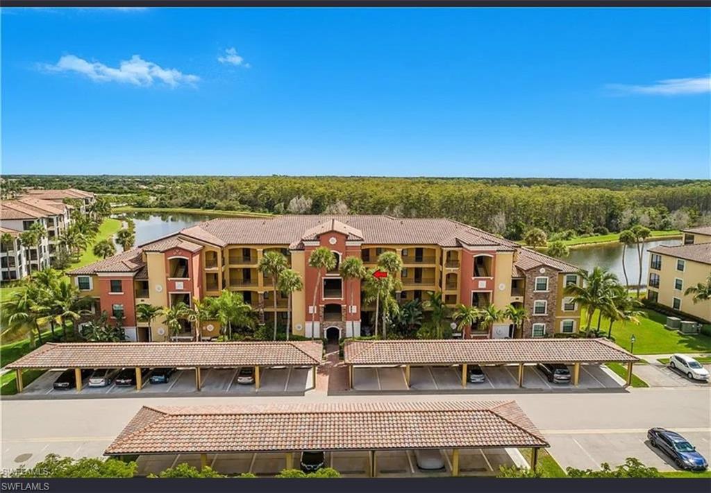 a view of houses with street