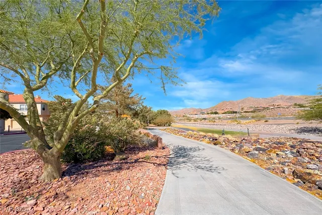 $347,000 | 108 Topsail Drive, Unit 108, Boulder City, NV 89005