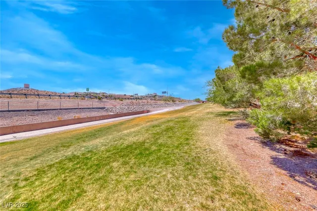 $347,000 | 108 Topsail Drive, Unit 108, Boulder City, NV 89005