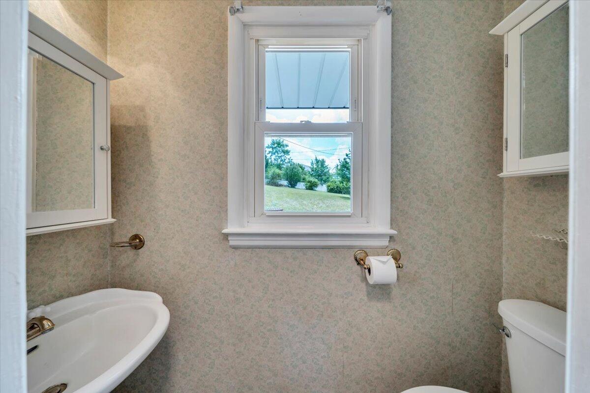 4962 Bower Road Roanoke, VA 24018 - Photo 36 of 55 36-MIB01603