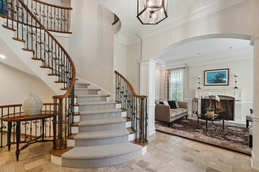 2239 Sheridan Road Highland Park, IL 60035 - Photo 3 of 46 a view of entryway livingroom and hall with wooden floor