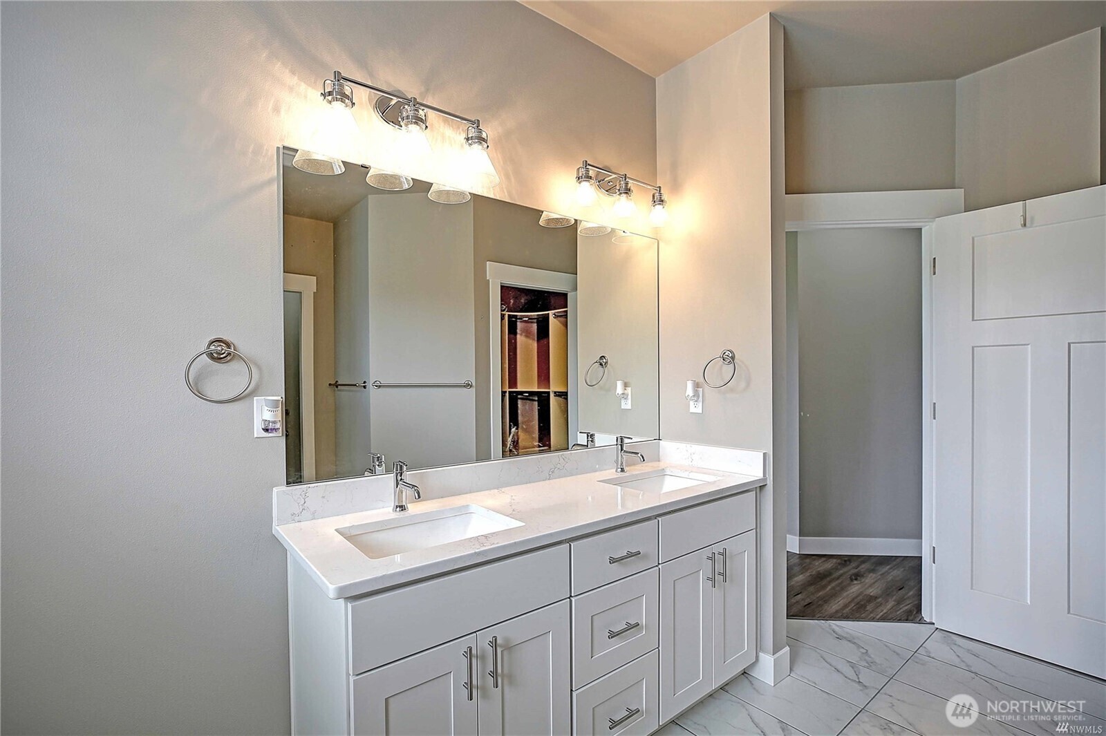 536 Rozeway Place Camano Island, WA 98282 - Photo 15 of 36