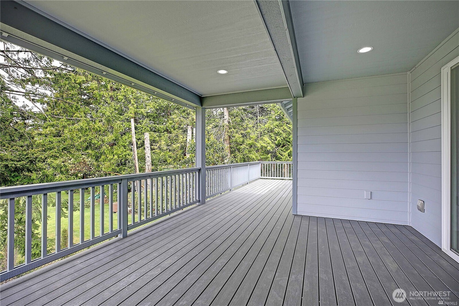 536 Rozeway Place Camano Island, WA 98282 - Photo 22 of 36