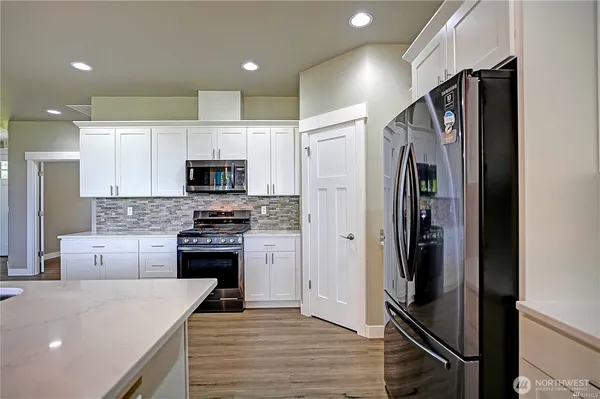 $3,500 | 536 Rozeway Place, Camano Island, WA 98282