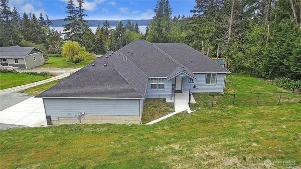$3,500 | 536 Rozeway Place, Camano Island, WA 98282
