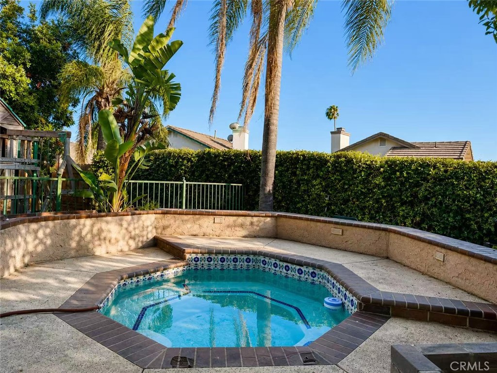 10905 Manchester Street Rancho Cucamonga, CA 91701 - Photo 13 of 16