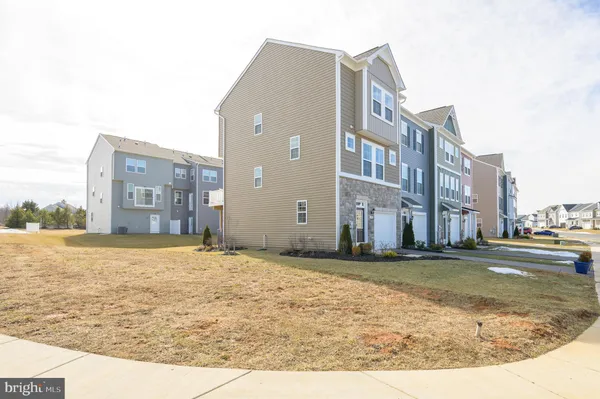 a view of an ocean with a very nice looking