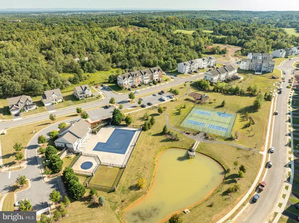 $2,100 | 201 Hillsdale Place, Martinsburg, WV 25403