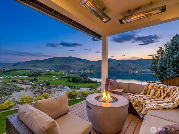 $1,199,000 | 122 Lookout Way, Chelan, WA 98816
