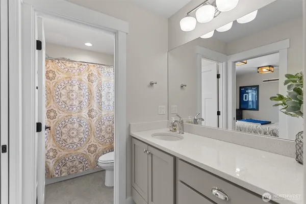 $1,199,000 | 122 Lookout Way, Chelan, WA 98816