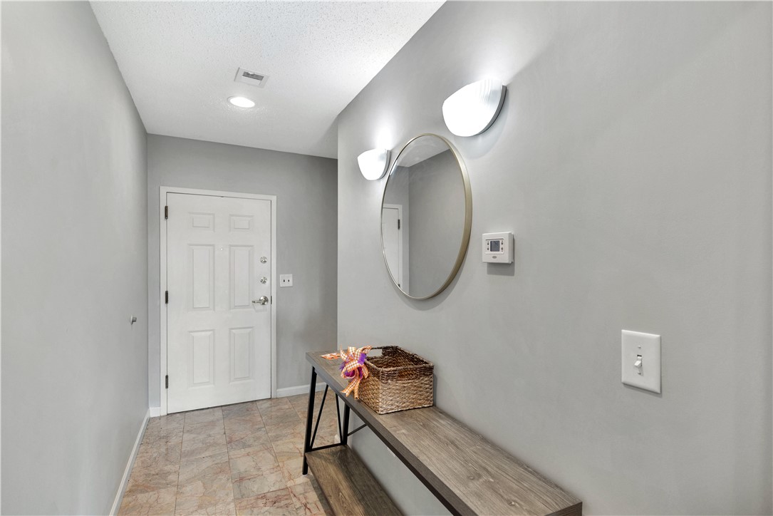 849 Tiger Boulevard, Unit 406 Clemson, SC 29631 - Photo 5 of 34